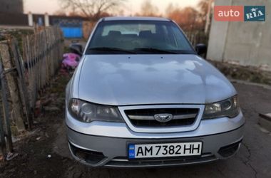 Седан Daewoo Nexia 2011 в Житомире