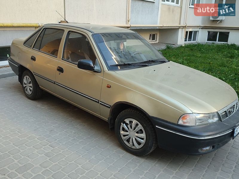 Седан Daewoo Nexia 2007 в Львове