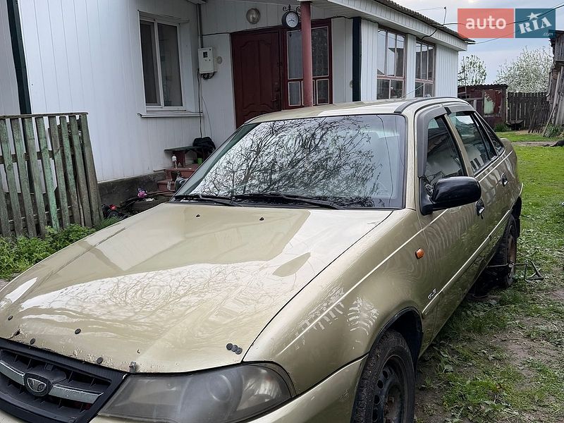 Седан Daewoo Nexia 2011 в Житомире