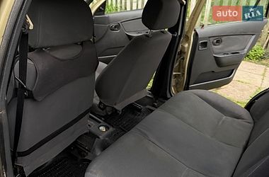 Седан Daewoo Nexia 2011 в Житомире