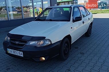 Седан Daewoo Nexia 2011 в Львові