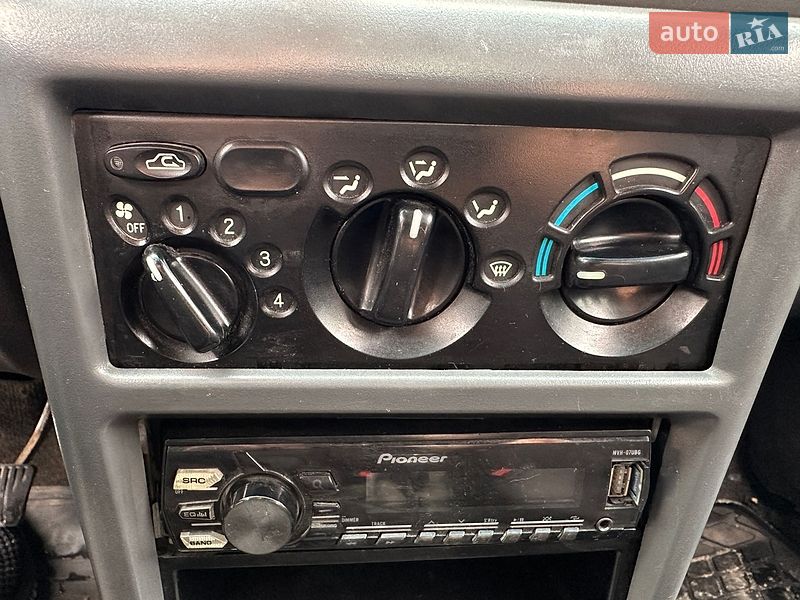 Седан Daewoo Nexia 2007 в Дніпрі