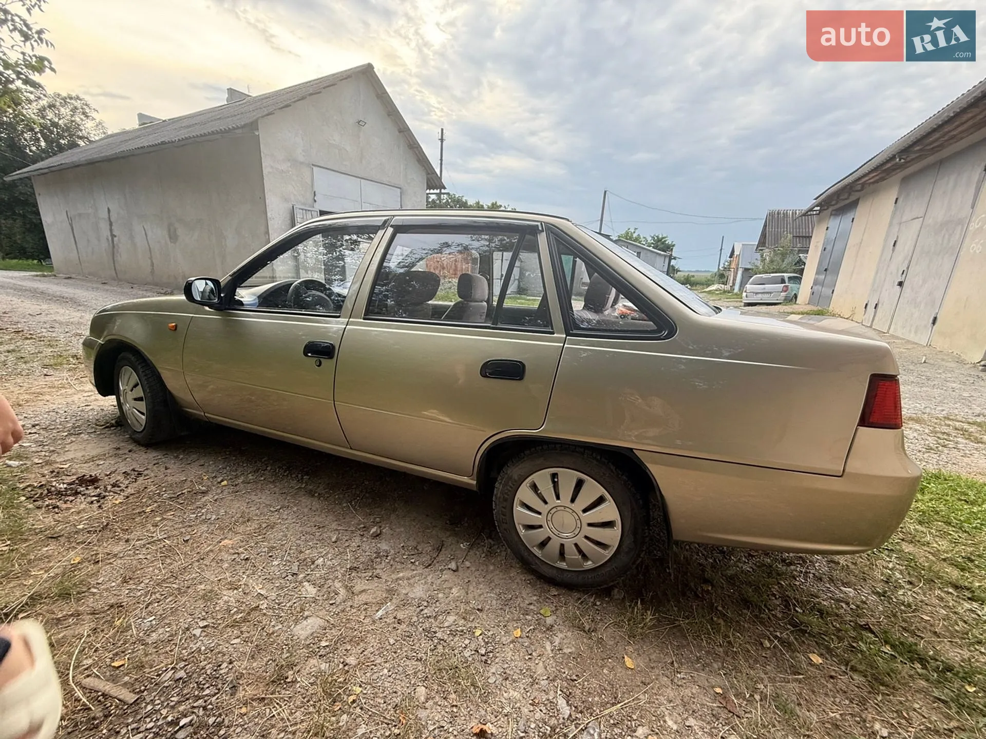 Daewoo Nexia 2013 VIN XWB3L32EDEA031049 фото оголошення 4 з 10