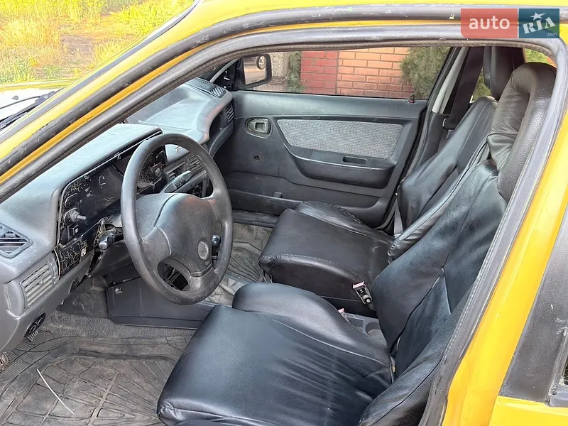 Daewoo Nexia 1997 VIN KLATF19Y1WB182077 фото оголошення 4 з 35