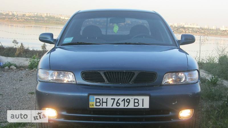 Седан Daewoo Nubira 1998 в 