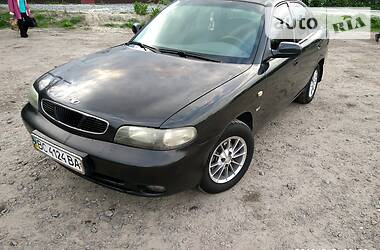 Седан Daewoo Nubira 1998 в Львове