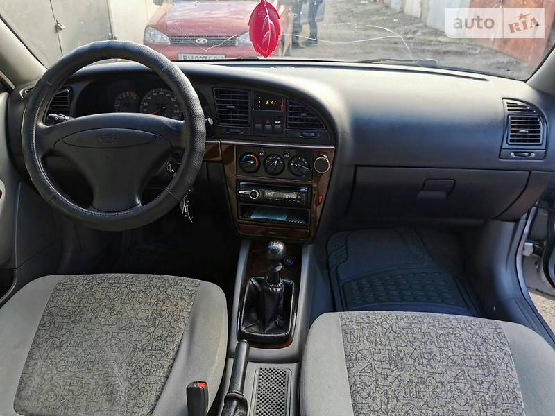 Седан Daewoo Nubira 2003 в Одесі
