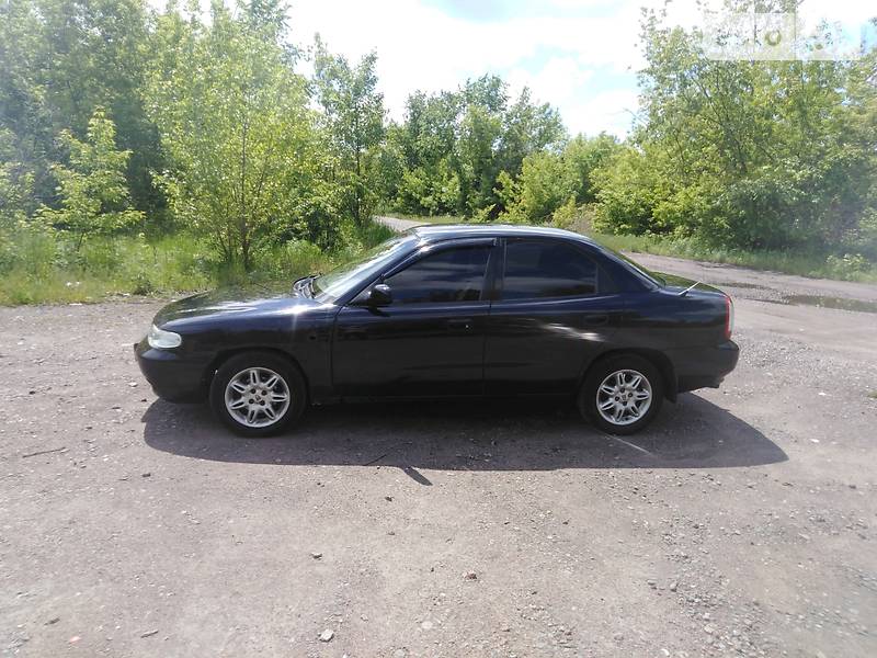 Седан Daewoo Nubira 1998 в Конотопі