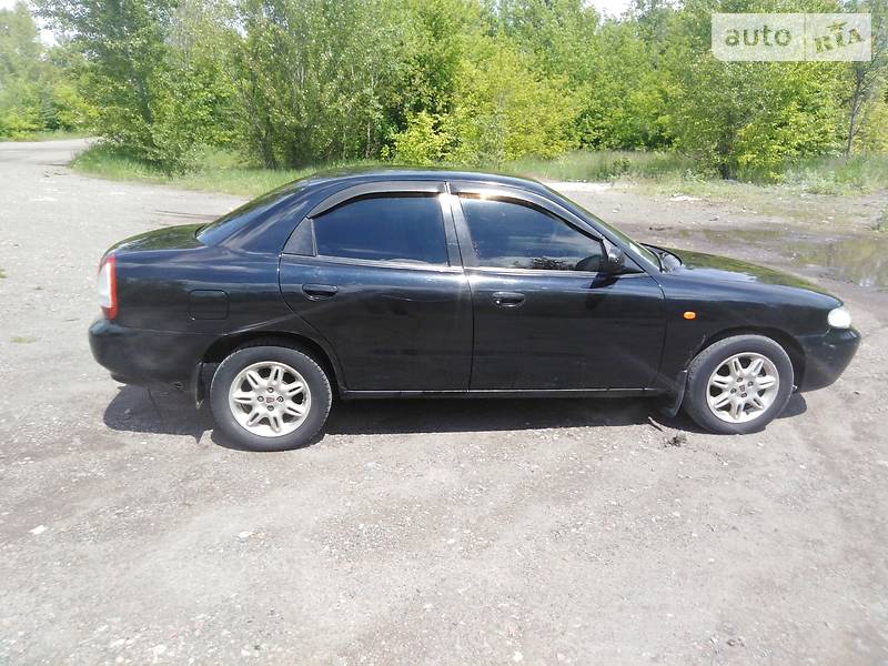 Седан Daewoo Nubira 1998 в Конотопі