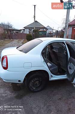 Седан Daewoo Nubira 1998 в Кременчуге