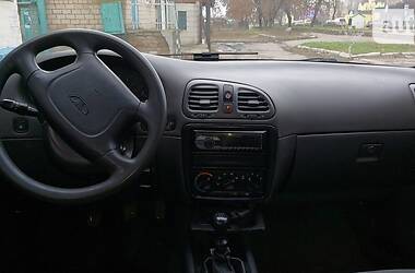 Седан Daewoo Nubira 1998 в Вознесенске