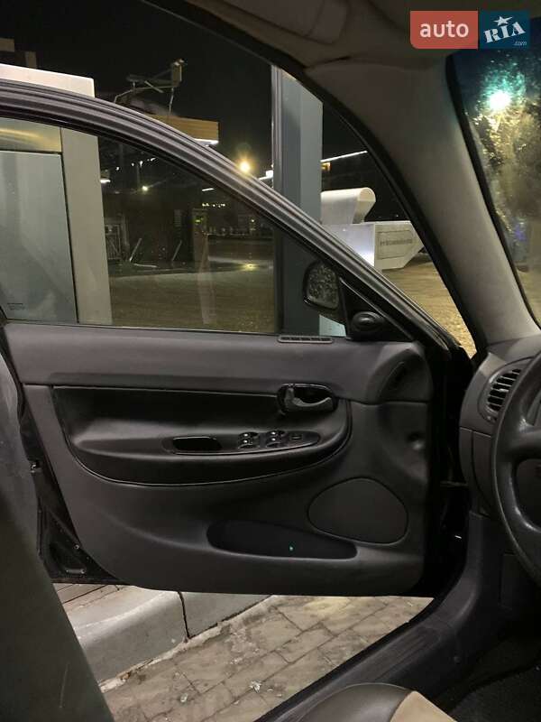 Седан Daewoo Nubira 1998 в Ужгороде фото 12 Седан Daewoo Nubira 1998 в Ужгороде