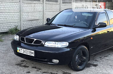 Седан Daewoo Nubira 1998 в Коломые