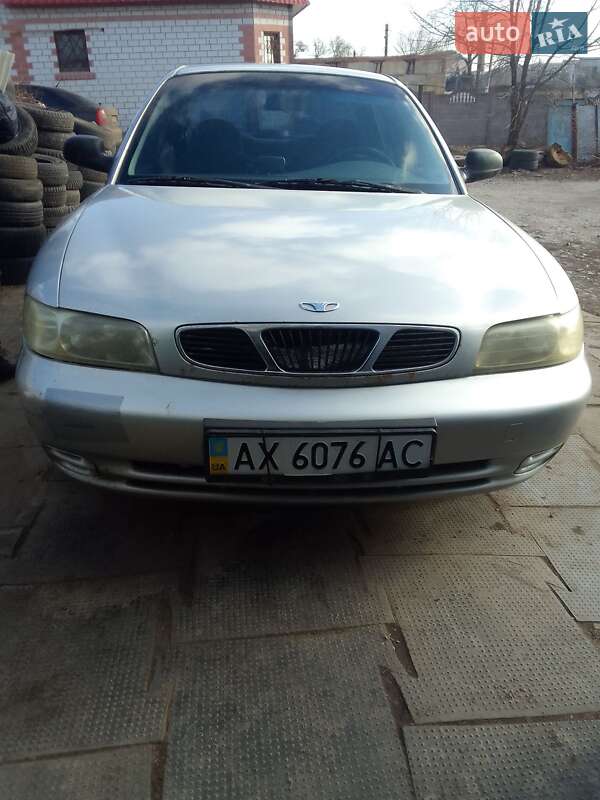 Daewoo Nubira 1998