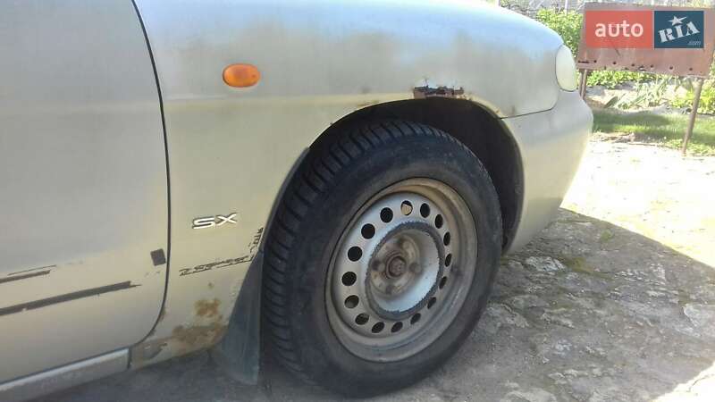 Седан Daewoo Nubira 1998 в Херсоне