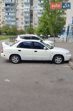 Седан Daewoo Nubira 1998 в Черкассах