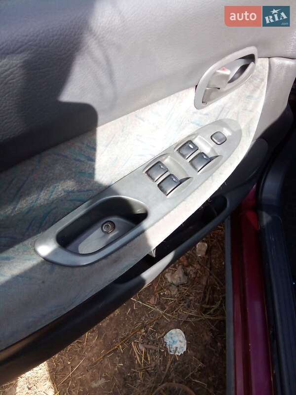 Седан Daewoo Nubira 1999 в Умани фото 8 Седан Daewoo Nubira 1999 в Умани