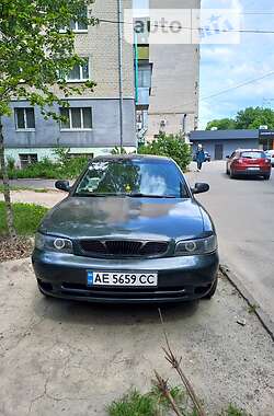 Седан Daewoo Nubira 1998 в Днепре