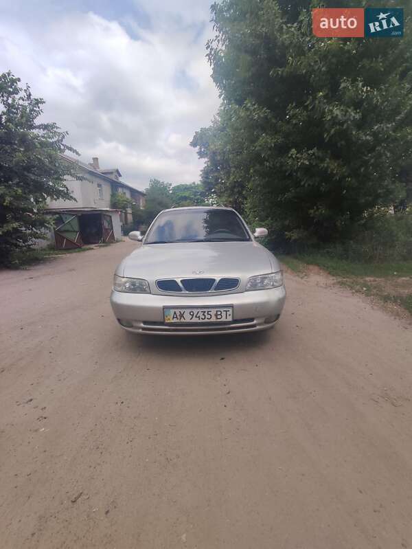 Універсал Daewoo Nubira 1998 в Харкові