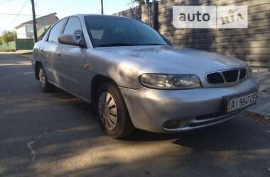 Седан Daewoo Nubira 1998 в Білій Церкві