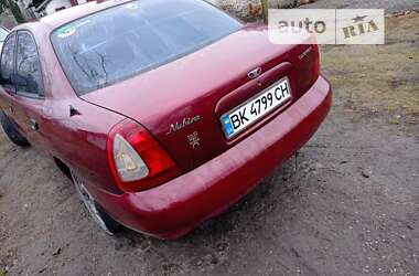 Седан Daewoo Nubira 1999 в Володимирці