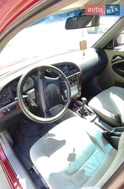 Седан Daewoo Nubira 2003 в 