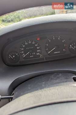 Седан Daewoo Nubira 2000 в 