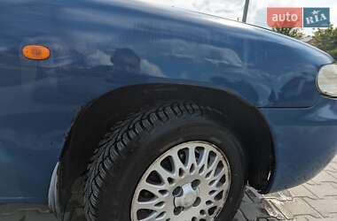 Седан Daewoo Nubira 2000 в 