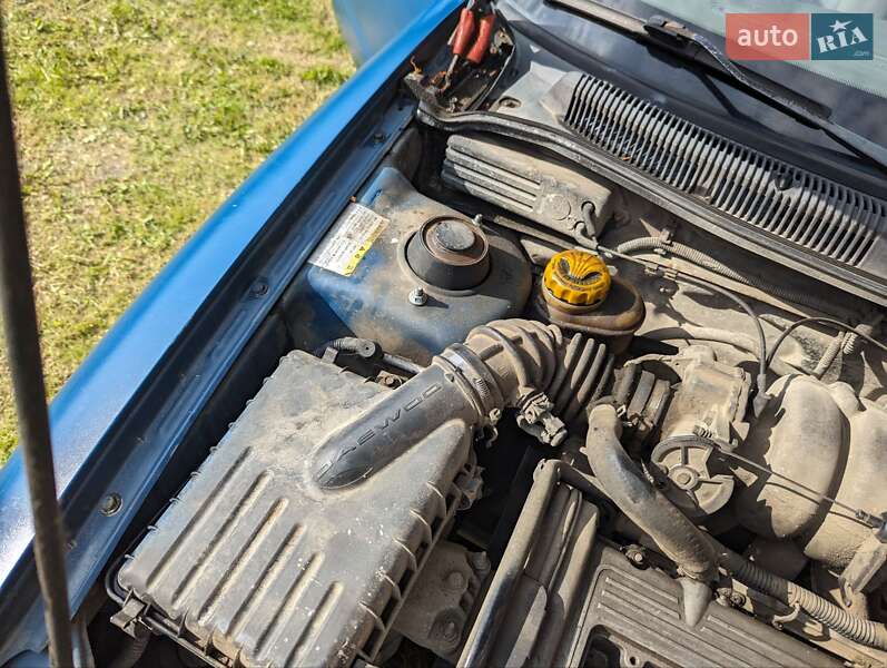 Седан Daewoo Nubira 2000 в Пустомытах