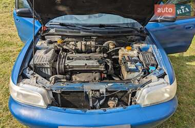 Седан Daewoo Nubira 2000 в 