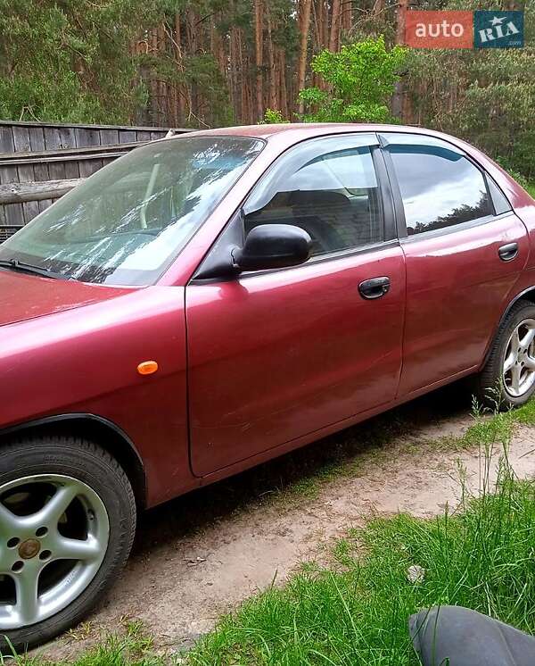 Daewoo Nubira 1998