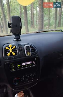 Седан Daewoo Nubira 1998 в 
