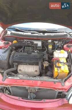 Седан Daewoo Nubira 2002 в 