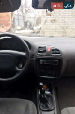 Седан Daewoo Nubira 1998 в 