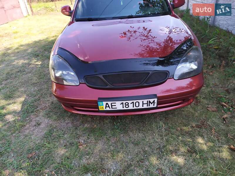 Седан Daewoo Nubira 2003 в Новомосковске