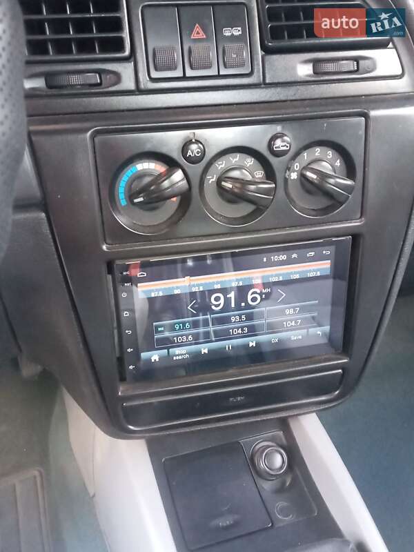 Седан Daewoo Nubira 2003 в Кривому Розі