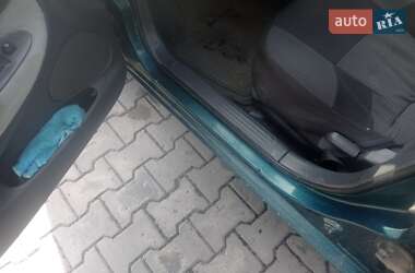Седан Daewoo Nubira 1999 в 
