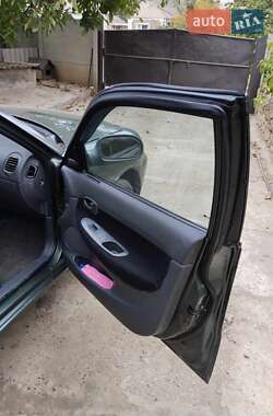 Седан Daewoo Nubira 1998 в 