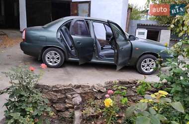 Седан Daewoo Nubira 1998 в 