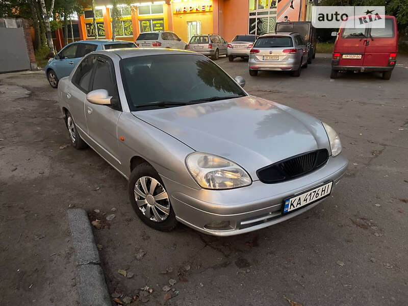 Седан Daewoo Nubira 2003 в Житомирі