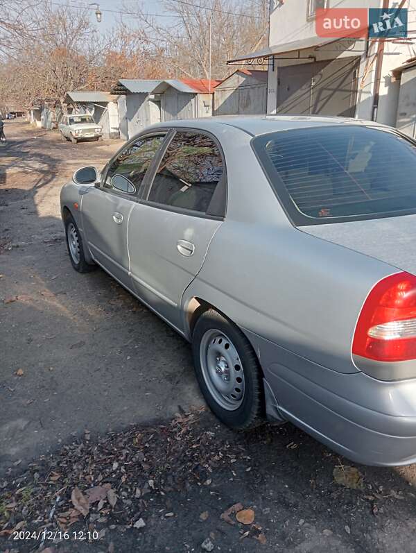 Седан Daewoo Nubira 2002 в Одессе