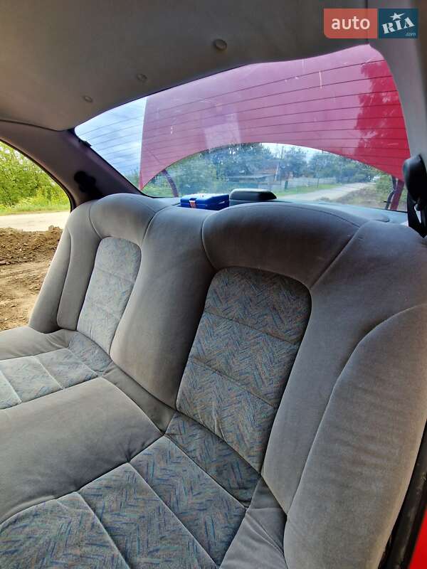 Седан Daewoo Nubira 1998 в Хмельницькому