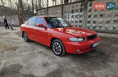 Седан Daewoo Nubira 1998 в 