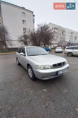 Седан Daewoo Nubira 1998 в Бучі