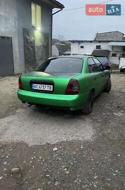 Седан Daewoo Nubira 1998 в Перемышлянах