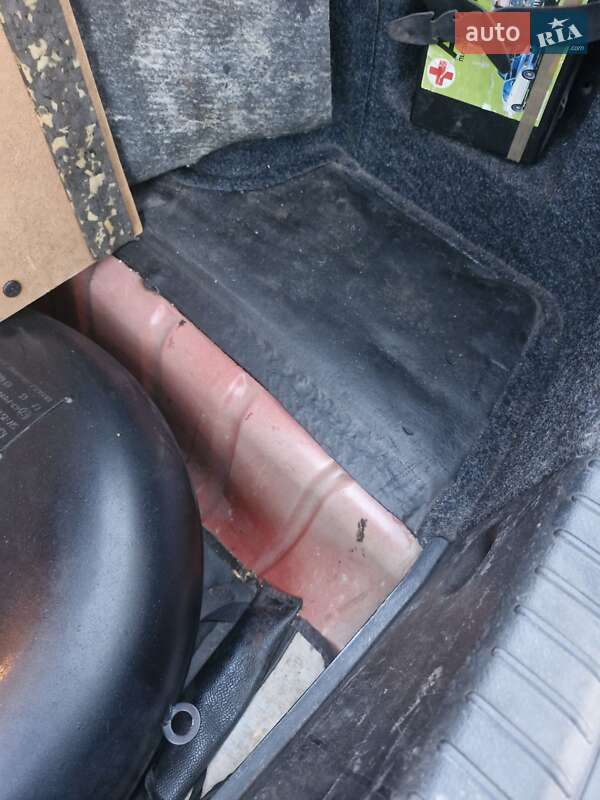 Седан Daewoo Nubira 1998 в Запорожье фото 10 Седан Daewoo Nubira 1998 в Запорожье