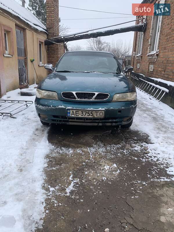 Седан Daewoo Nubira 1998 в 