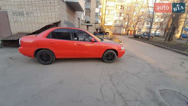 Хетчбек Daewoo Nubira 1998 в Кривому Розі