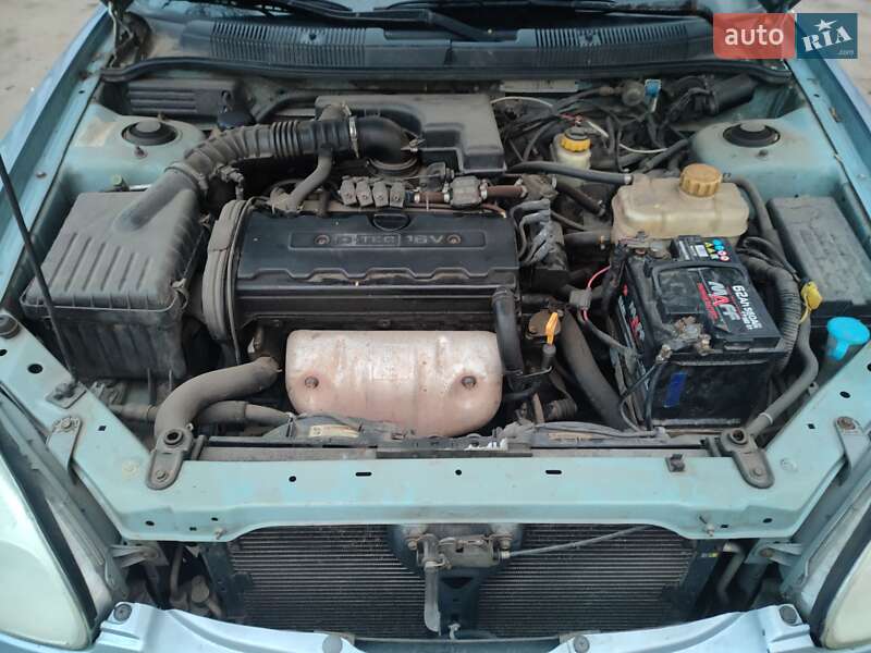 Універсал Daewoo Nubira 2003 в Дніпрі