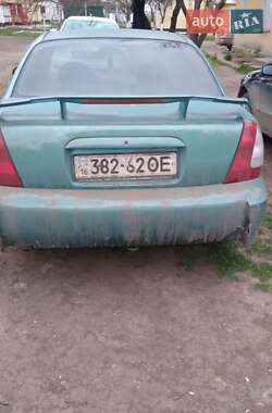 Седан Daewoo Nubira 1998 в 